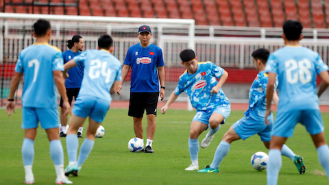 Buổi tập của ĐT Việt Nam vắng Tiến Dũng và Hoàng Đức  Buổi tập của ĐT Việt Nam vắng Tiến Dũng và Hoàng Đức